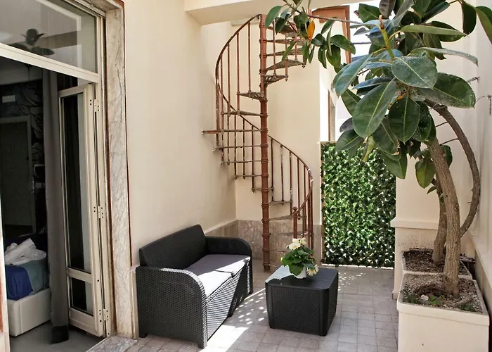 Le Corti Del Re 4* Nápoles